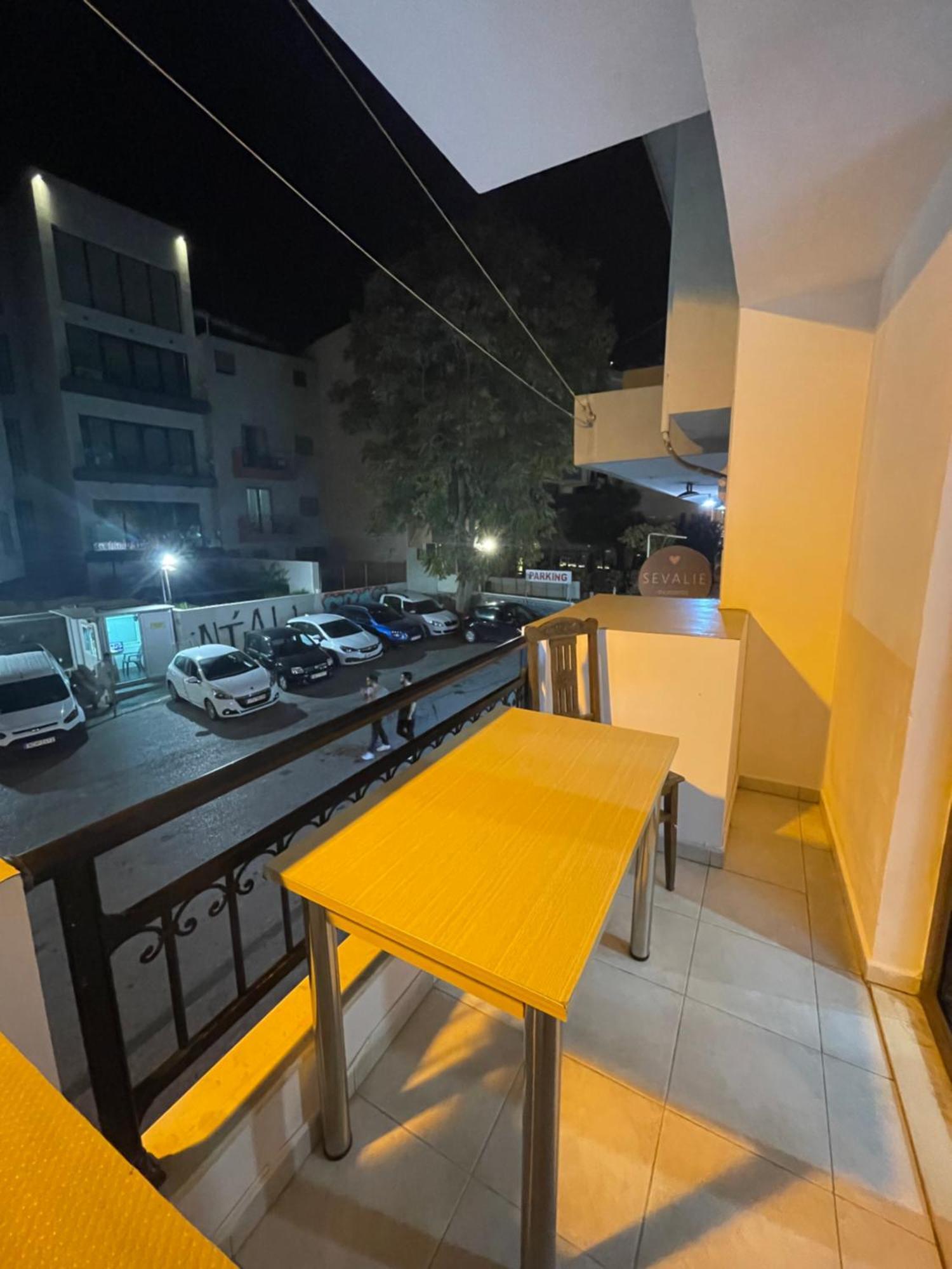 Micro-Studio Iraklio Exterior foto